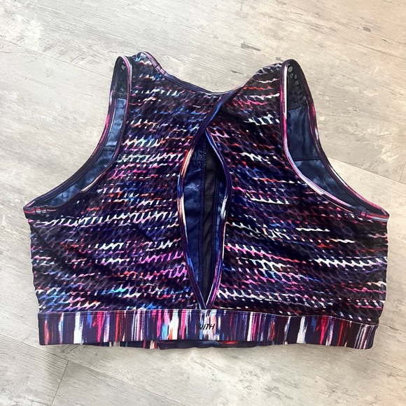 Peloton WITH multi colored workout set - Picture 4 of 4